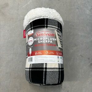 Sunbeam Microplush Sherpa Electric Heated‎ Throw Blanket, White and Black Plaid